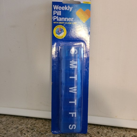 CVS Health Weekly Medium Size Pill Planner with Snap-Tight Lids - Picture 1 of 5